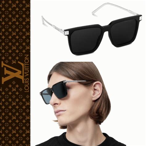 Products by Louis Vuitton: LV Rise Square Sunglasses.